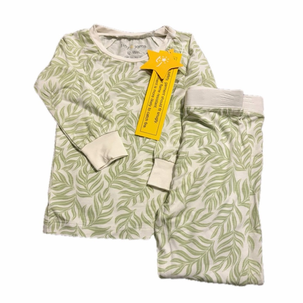 Tiny jams 12-18 month leaf bamboo pajamas new